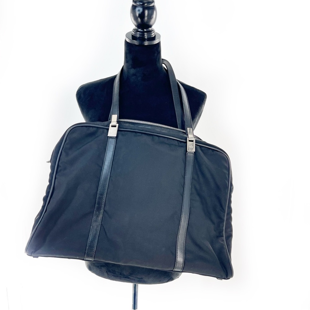 Gucci Black/Silver Nylon & Leather Work Travel Shoulder Bag, Authentic - Picture 17 of 17